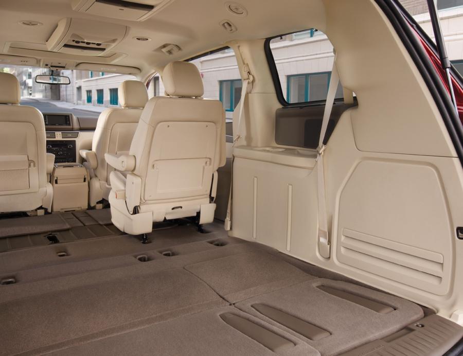  Volkswagen Routan 2009 года  (фото 37 из 80)